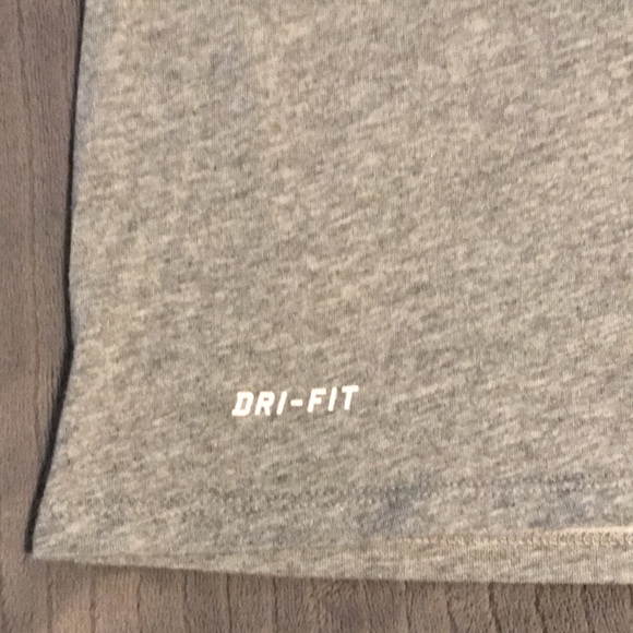 Nike Men’s Dri-Fit. XXL - Picture 2 of 4